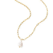 Pearl loop necklace