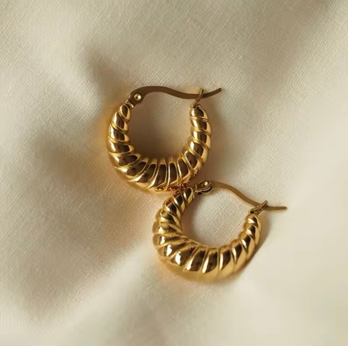 Golden croissant earrings